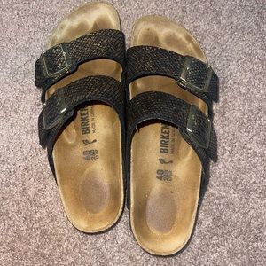 Birkenstock Arizona size 40 NARROW